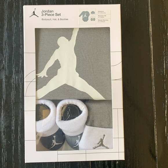 Jordan 3 piece longsleeve set 6-12 months NEW - Picture 1 of 3